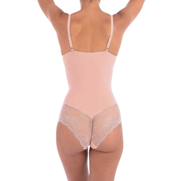 Body Beautiful Sexy Lace accent Shapewear NWT - Picture 3 of 9